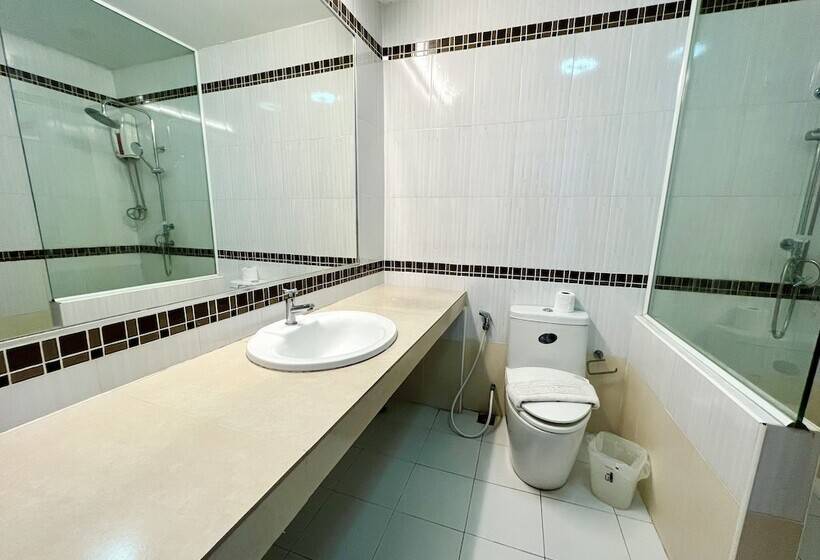 اتاق لوکس با تراس, La Villa Khon Kaen