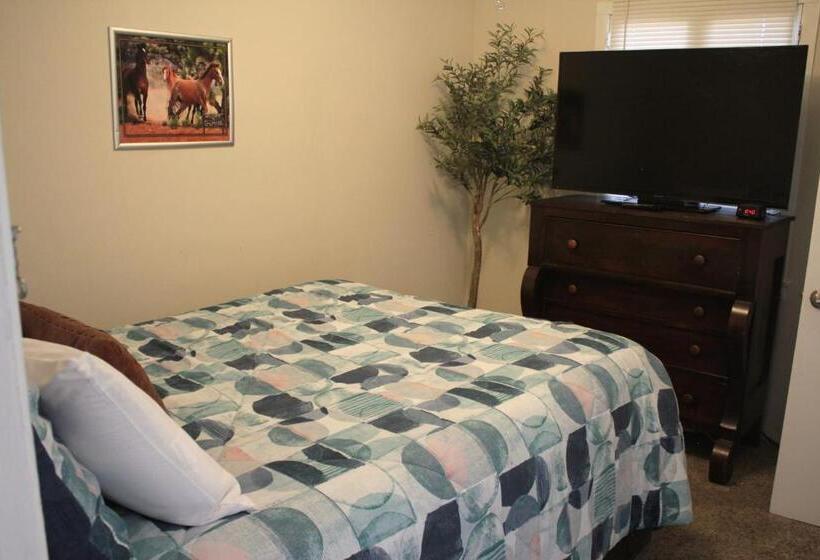 Семейный Номер Deluxe, Grand Canyon West Hotel Sheps Miners Inn