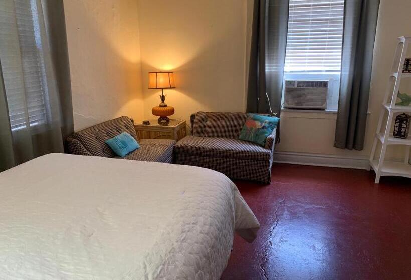 Люкс, Historic Whiting Hotel Suites