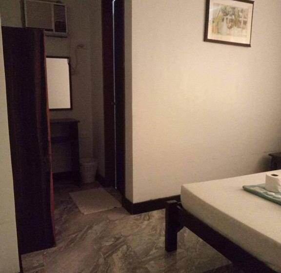 Quarto Estandar, Anang Balay Turista