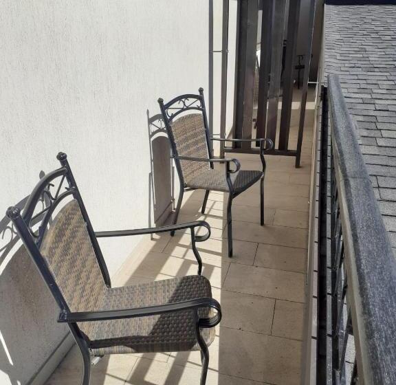 اتاق لوکس با بالکن, Club Bucovina Resort & Spa