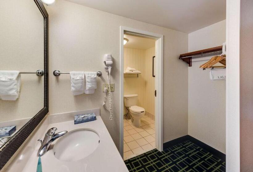 Четырехместный Номер Стандарт, Motel 6 Milford, Ct