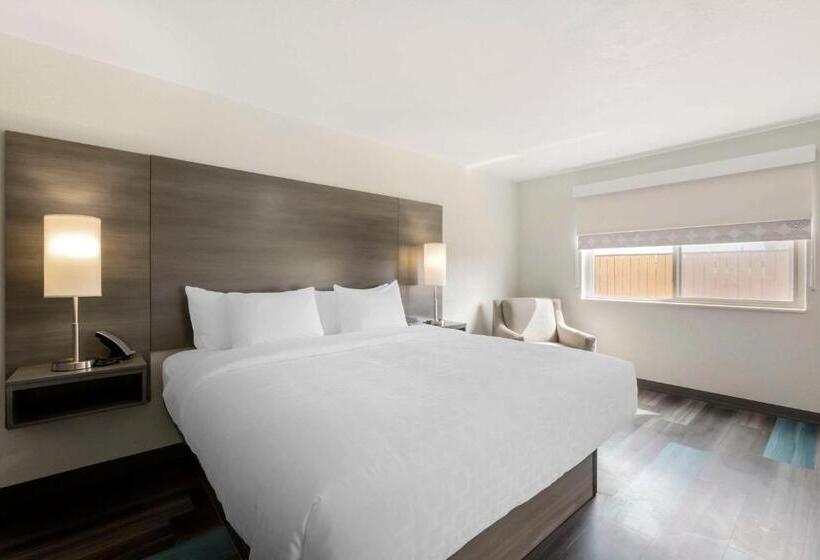 Стандартный Номер Кровать Кинг, Clarion Pointe Prescott Valley