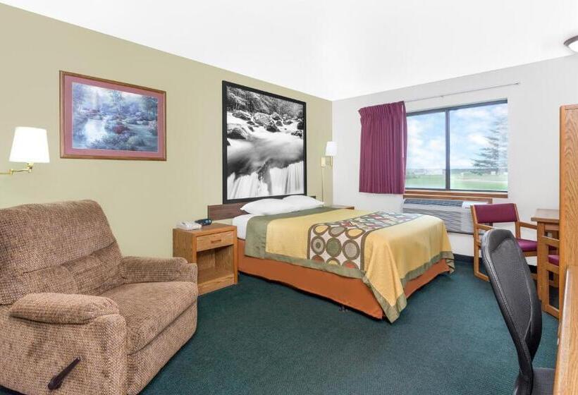 Номер Deluxe, Super 8 By Wyndham Antigo