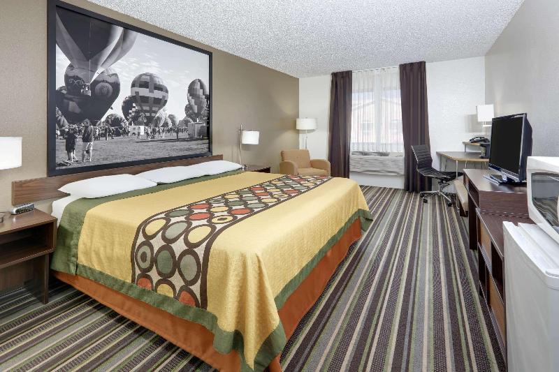 Стандартный Номер Кровать Кинг, Super 8 By Wyndham Roswell