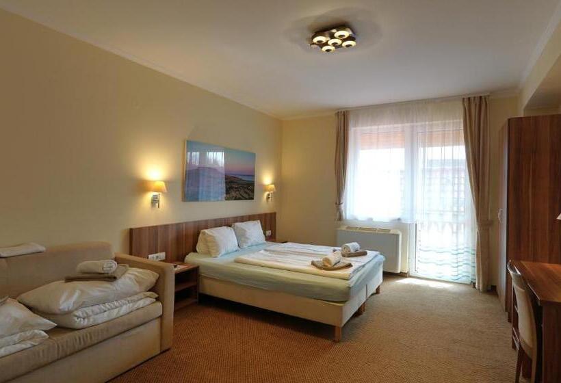 Четырехместный Номер Стандарт, Balaton Colors Beach