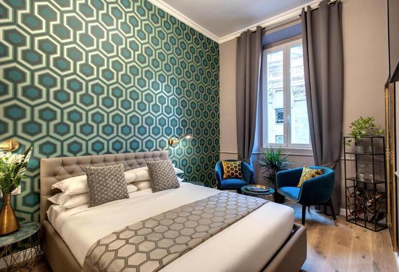 Suite, Tree Charme Parliament Boutique