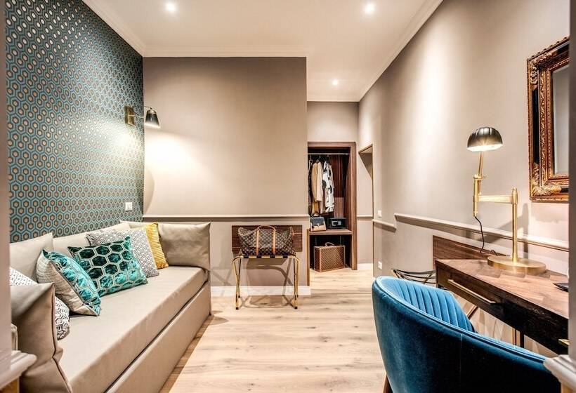 Suite, Tree Charme Parliament Boutique