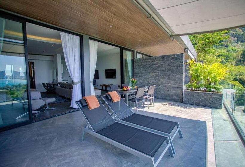استودیوی استاندارد, Ocean Rock Kalim