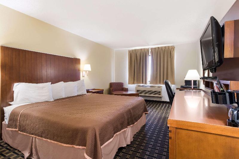 Стандартный Номер Кровать Кинг, Rodeway Inn
