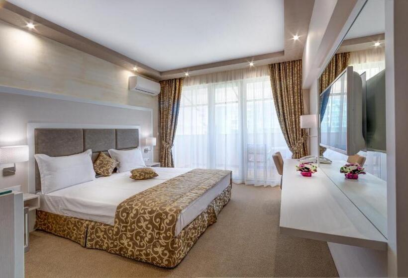 Номер Стандарт с Балконом, Siena Palace