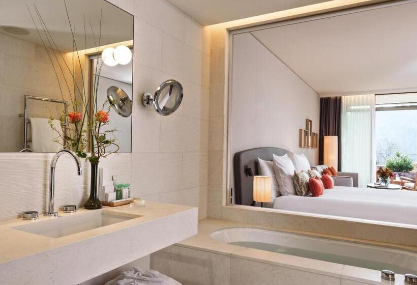 Номер Deluxe с Балконом, Waldhotel By Bürgenstock