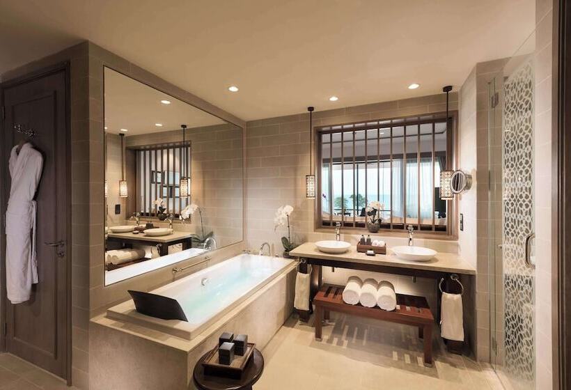디럭스 룸 바다 전망, Anantara Desaru Coast Resort & Villas