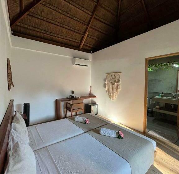 Номер Стандарт Вид на Бассейн, Samadhi Resort & Hydrospa Panglao