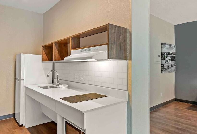 Студия Deluxe, Extended Stay America Premier Suites  Fort Lauderdale  Cypress Creek  Park North