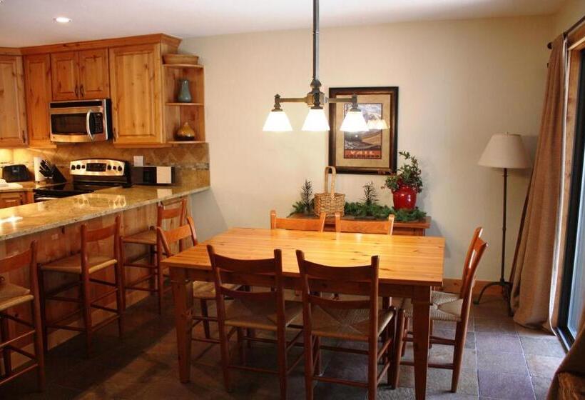 ２ベッドルームアパートメント, Vail Racquet Club Mountain Resort