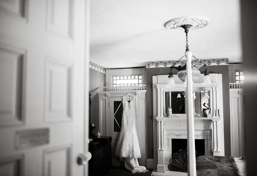 Номер Премиум, Vandiver Inn