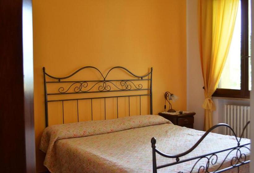 اتاق استاندارد با تخت بزرگ, Agriturismo Da Pudech