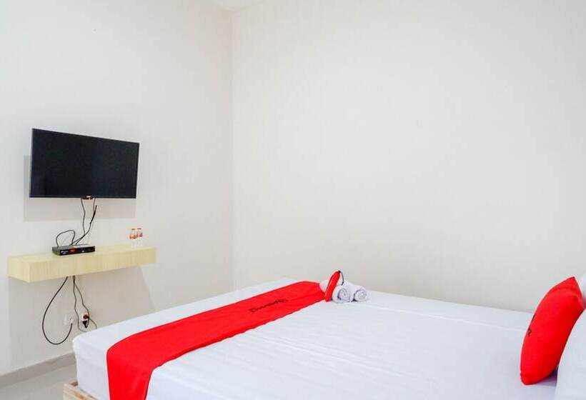 Номер Стандарт, Reddoorz Near Pacific Mall Tegal 2
