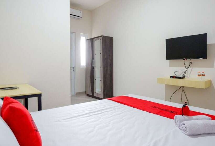 Номер Стандарт, Reddoorz Near Pacific Mall Tegal 2