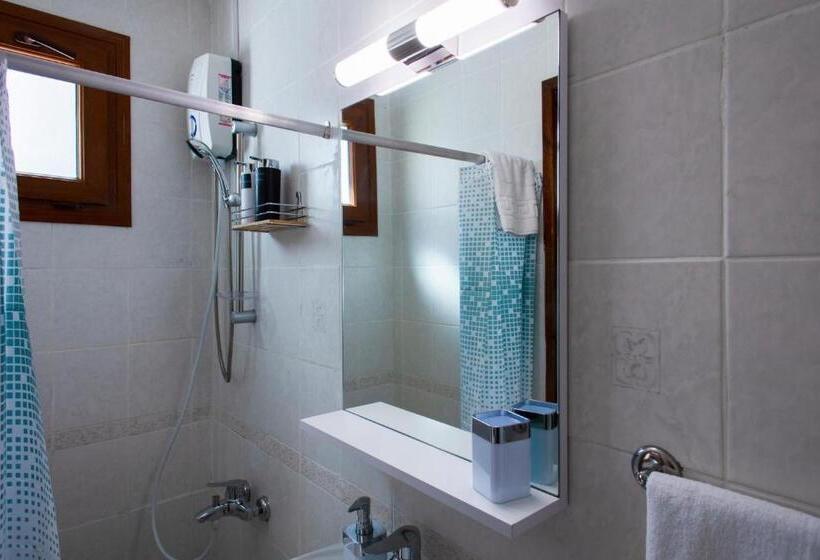 Семейный Номер, Homelike Guest House