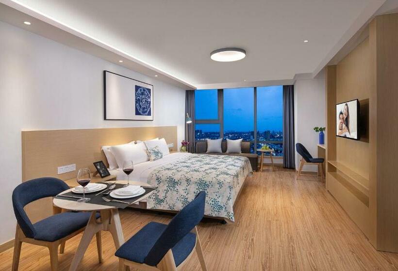 استودیو استاندارد با تخت کینگ, Joysuites Nantong