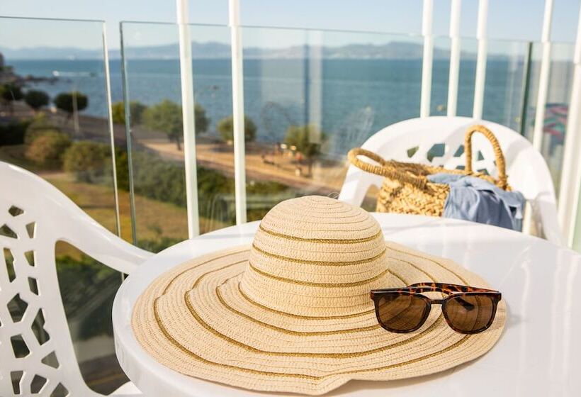 اتاق اساندارد با چشم‌انداز جانبی به دریا, Rvhotels Nieves Mar