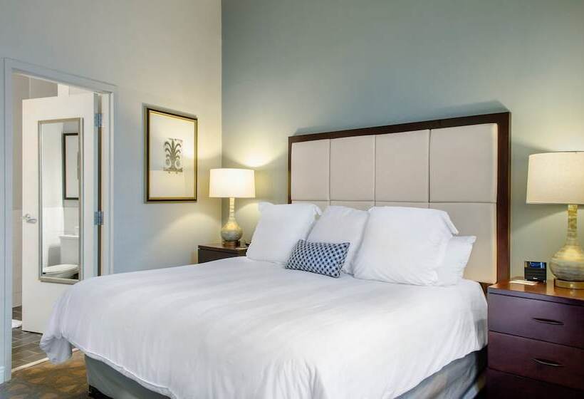 프리미엄 룸, Omni Riverfront New Orleans