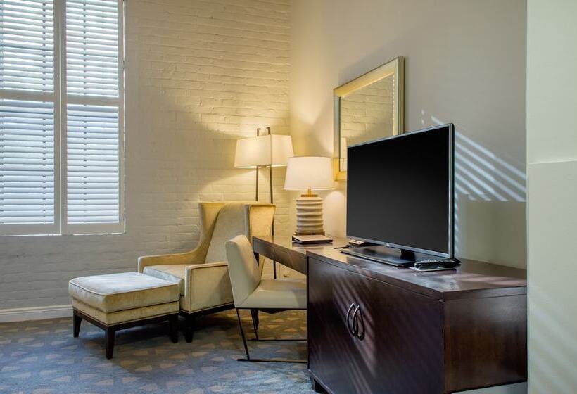 프리미엄 룸, Omni Riverfront New Orleans