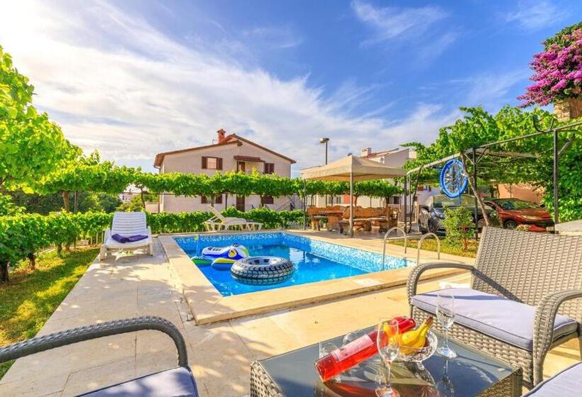 آپارتمان 1 خوابه, Apartments Slavko