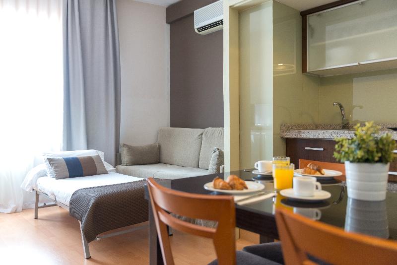 Апартаменты 1 Спальня, Senator Barcelona Apartments