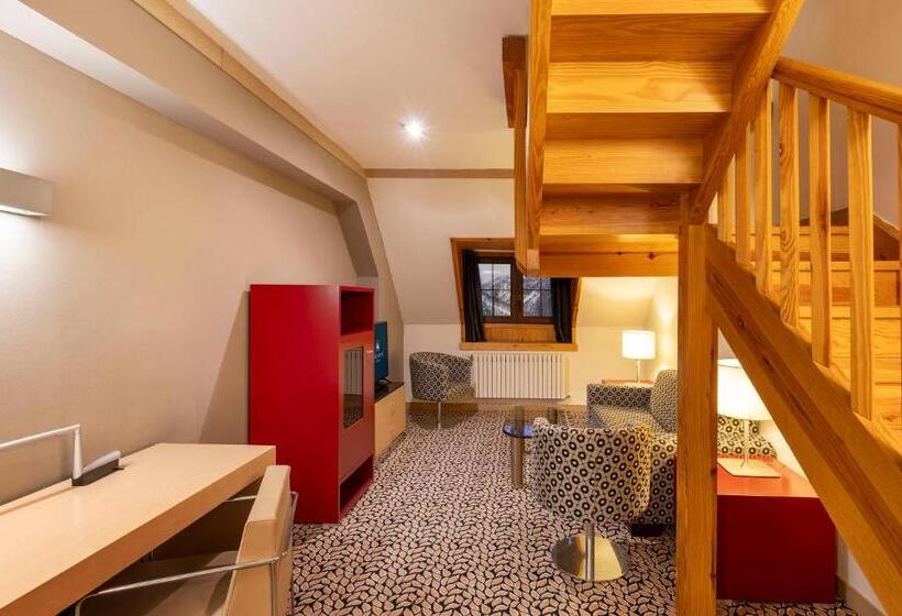 Полулюкс Дюплекс, Eurostars Royal Tanau