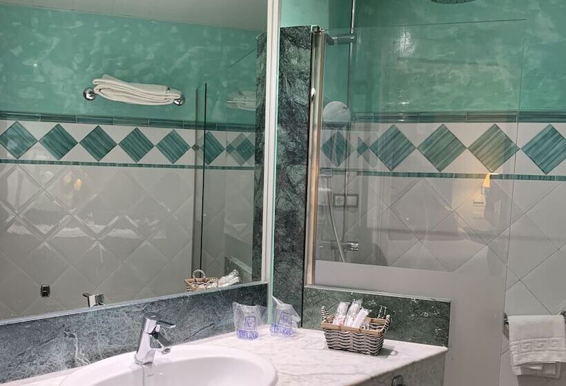 Habitación Estándar, Santo Domingo Lucena