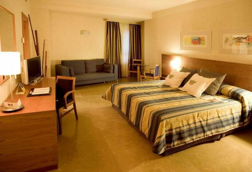 ファミリールーム, Sercotel Palacio De Tudemir
