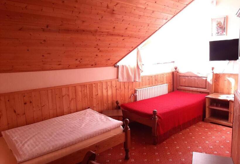 Номер Стандарт Трехместный, Garni Hotel Asas