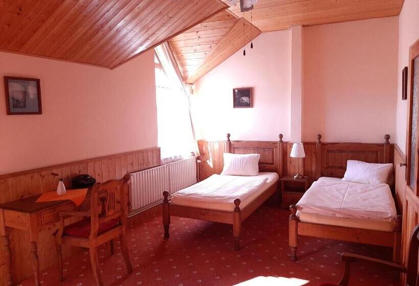 Четырехместный Номер Стандарт, Garni Hotel Asas