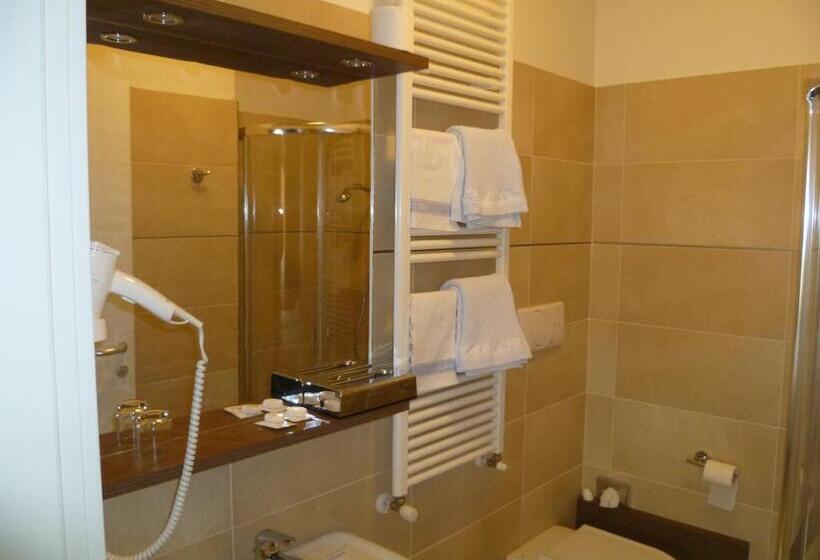Номер Стандарт, Albergo Sole