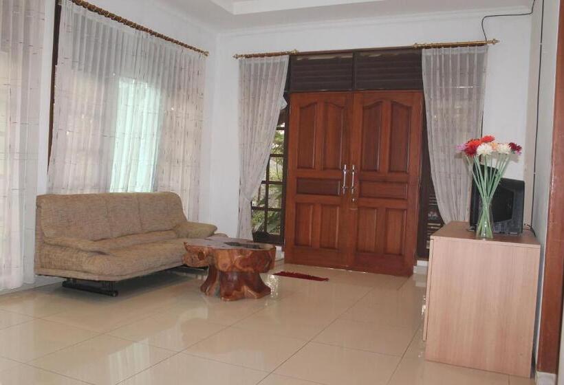 Вилла 2 Спальни, New Green Sentul Resort