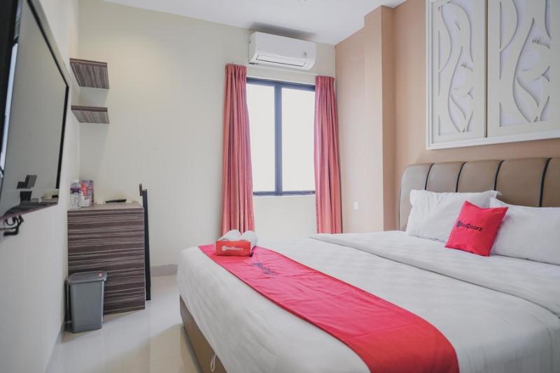 Люкс, Reddoorz Plus Near Ferry Terminal Batam Center