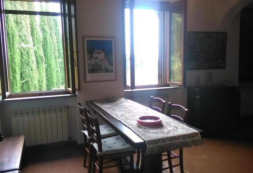 آپارتمان 2 خوابه, Borgo La Torre Alle Tolfe