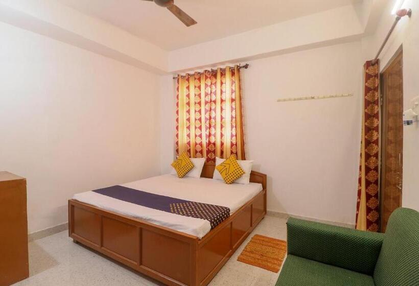 اتاق استاندارد سه نفره, Spot On Hotel Om Kanha