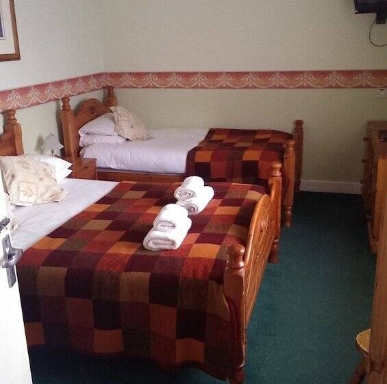 Номер Стандарт Трехместный, Inn At Ardgour