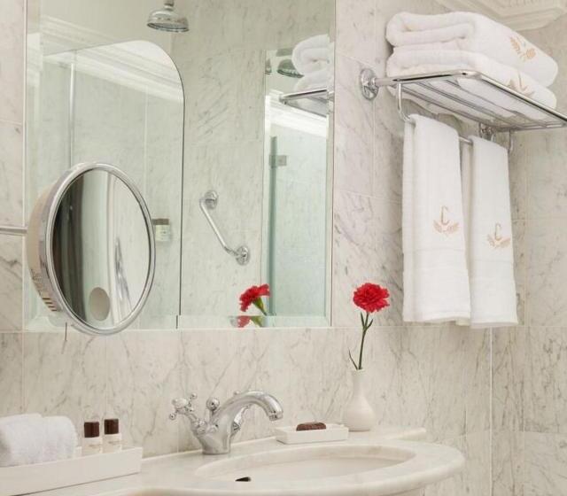 Полулюкс, The Chesterfield Mayfair
