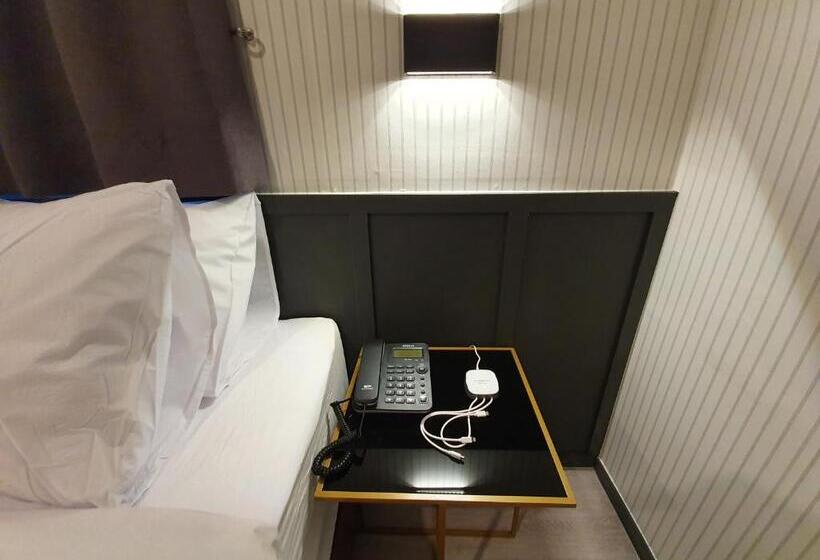 Номер Стандарт с Террасой, Browndot Hotel Songtan
