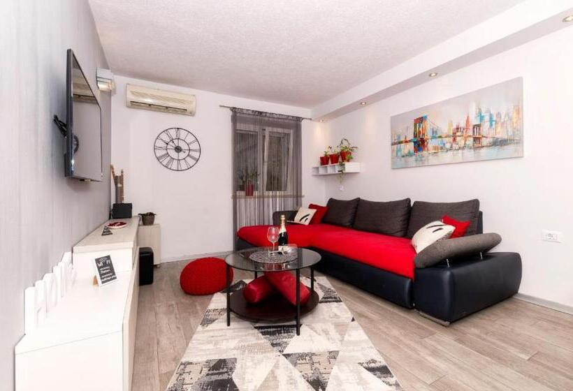 اتاق استاندارد با سرویس بهداشتی مشترک, Guesthause Antonio