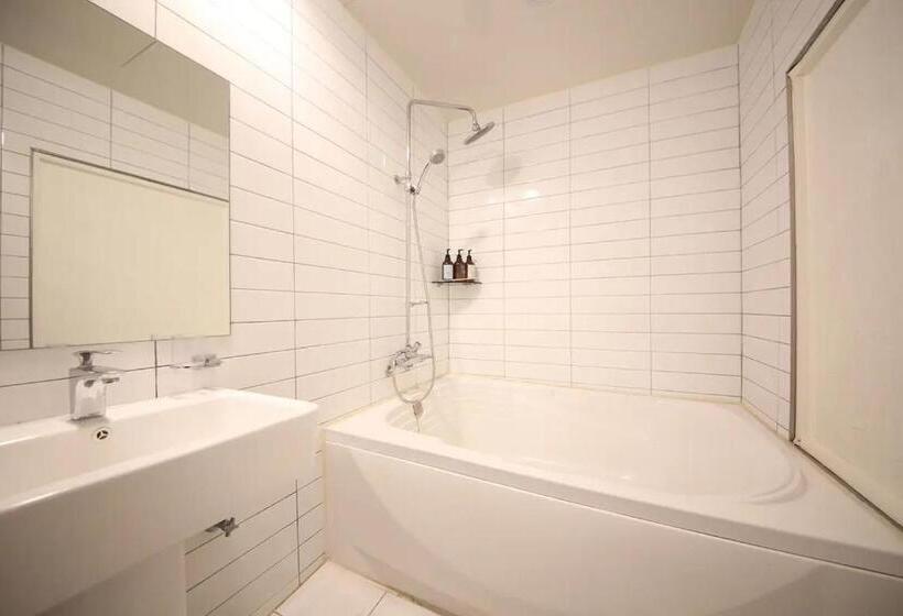 Quarto Superior, Masan Amor
