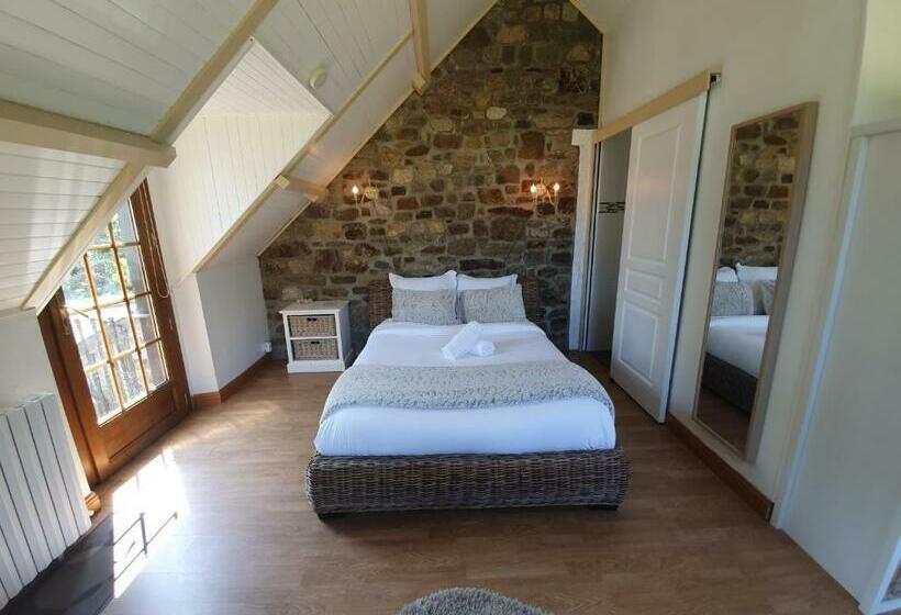 Трехместный Номер Комфорт, Le Petit Moulin Du Rouvre