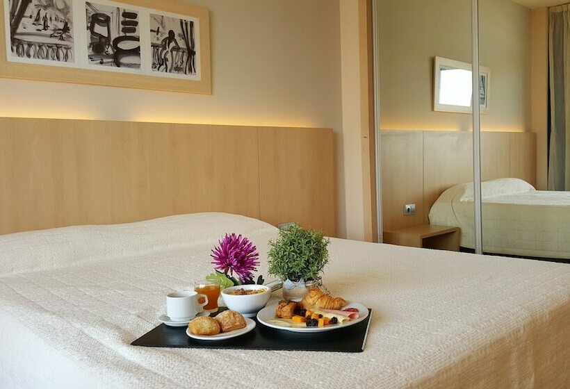 Апартаменты 1 Спальня, Advise Hotels Reina