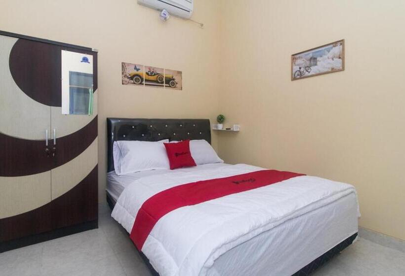 Номер Стандарт, Reddoorz Syariah Near Stasiun Madiun
