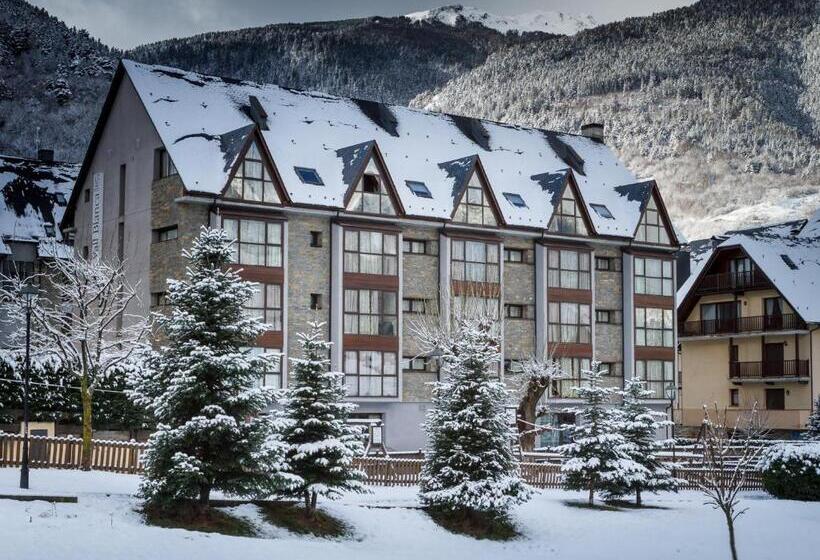 Семейные Апартаменты, Aparthotel La Vall Blanca